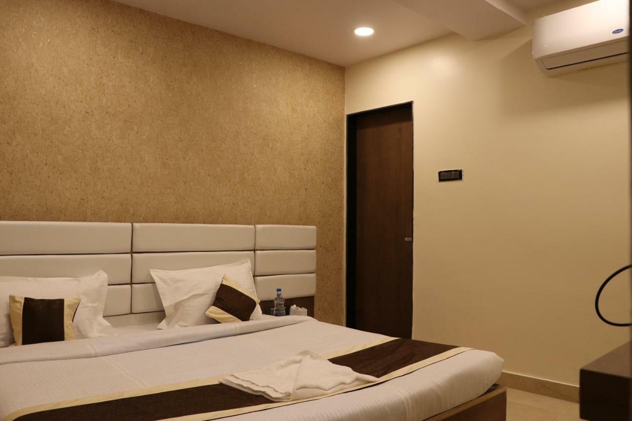 Ganesh Bhavan By Vinayak Hotels Brahmapur Exterior photo